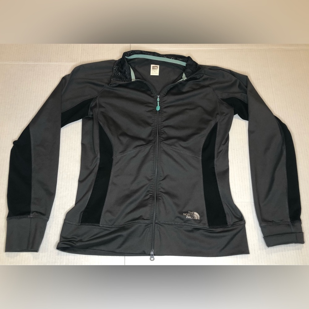 The North Face Vapor Wick Womens Size Medium Athletic Gray Full Zip Jacket